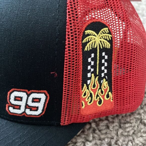 Hurley Nascar Trucker Hat / Cap Snapback Black / Red Mesh  Hurley Nascar Trucker Hat Cap Snapback Black Red Mesh OSFA New 99 Flame Patch